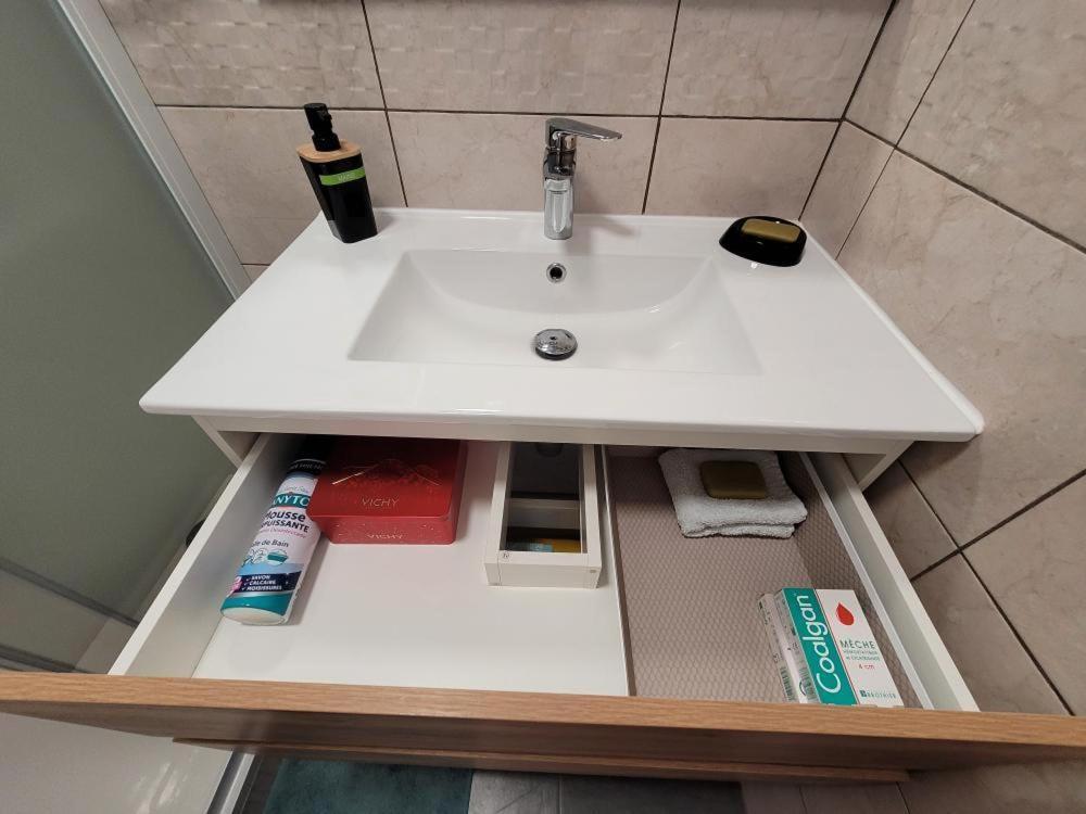 Appartement Salbris- Parking Gratuit 外观 照片